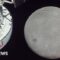 Artemis I “sfiora” la Luna in un volo mozzafiato. Traguardo storico